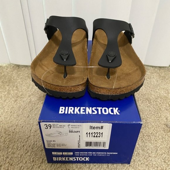 Birkenstock Shoes - NWT Birkenstock 💌Free Shipping Gizeh Black Size 39US L 8/ US M 6